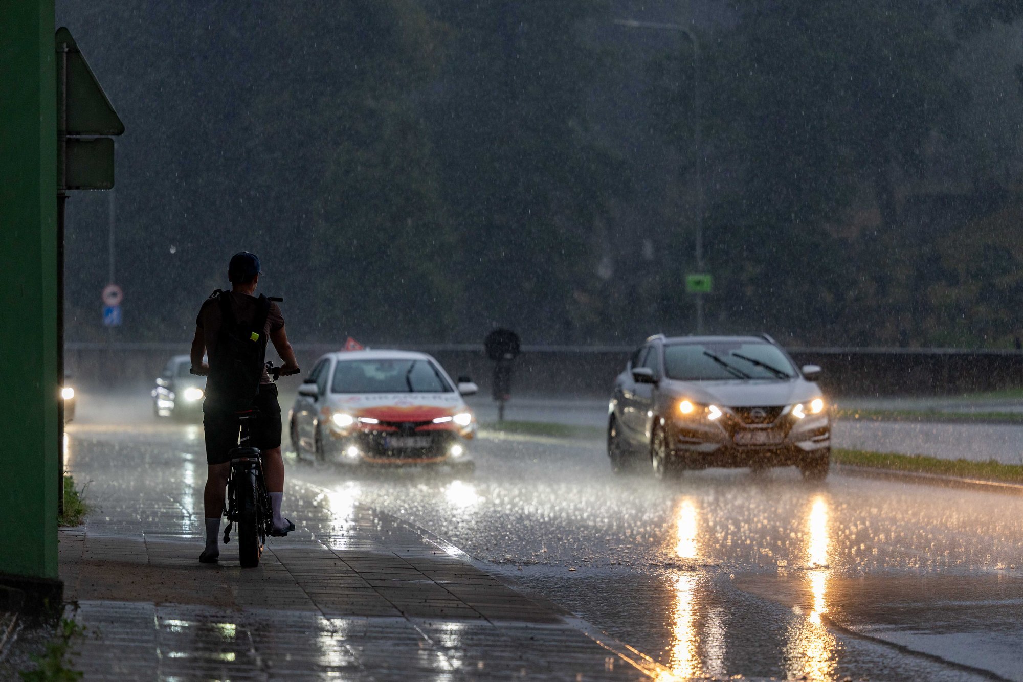 Lithuania faces changeable weather with daily rain, but weekend warmth expected