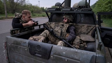 Žiniasklaida: Ukrainos kariai gavo nurodymą dėl Putino „paliaubų“