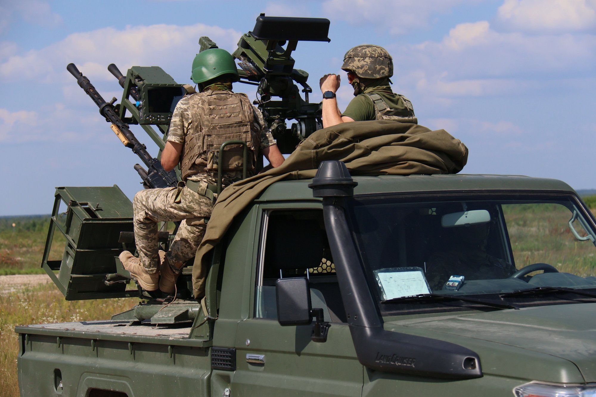 Ukraine Downs Over 200 Drones in Recent Attacks; Russia Seeks North Korean Missiles
