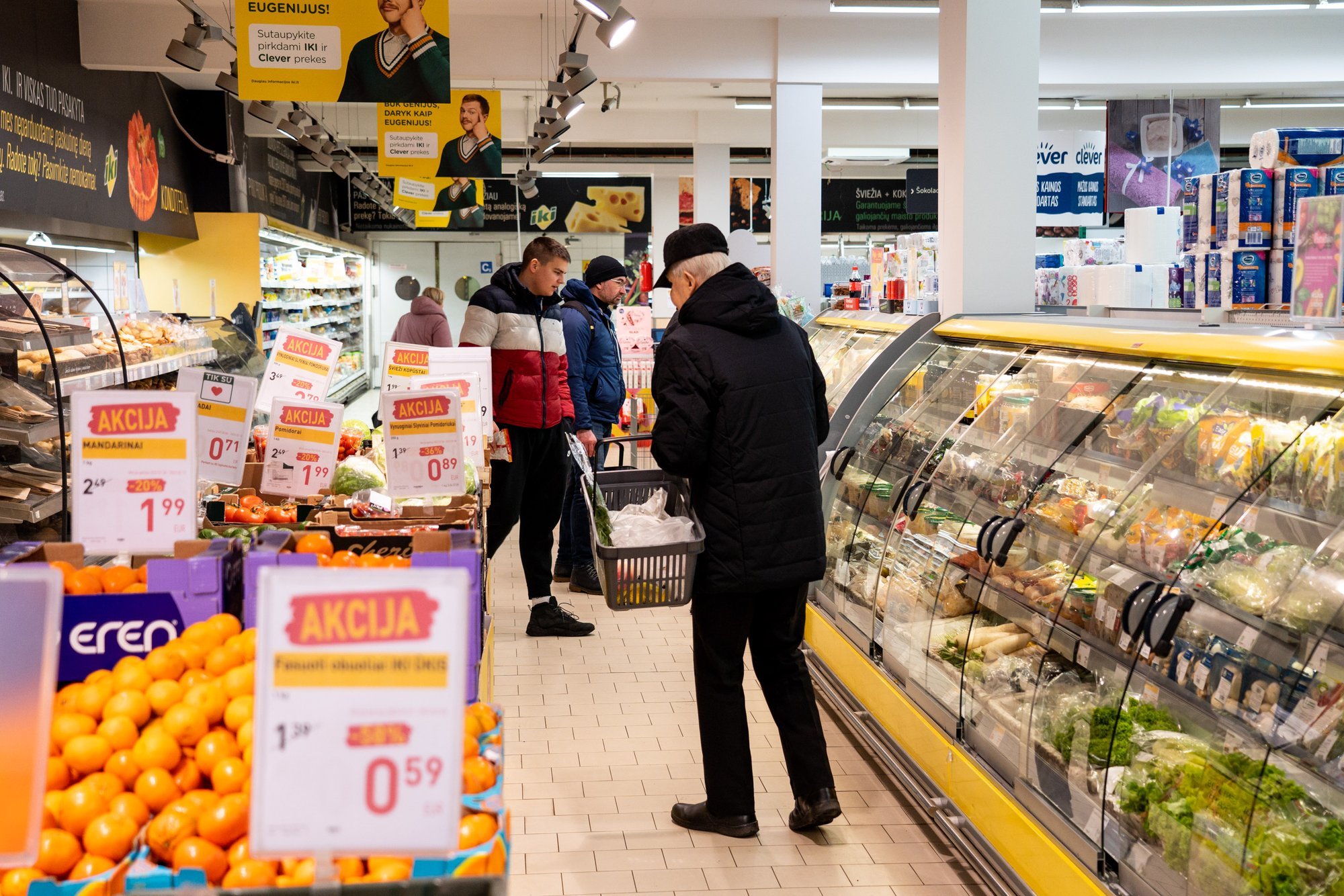 New EU Pesticide Rules Could Dramatically Raise Food Prices