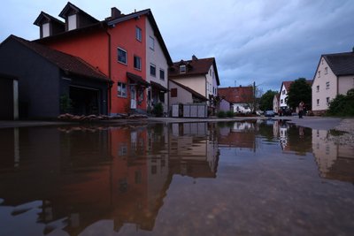 Kancleris O. Scholzas lankysis potvynių siaubiamame Vokietijos regione