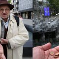 Kauniečiai iš apyvartos išimtais smulkiais centais atsikrato juos išmesdami į Laisvės alėjos fontaną