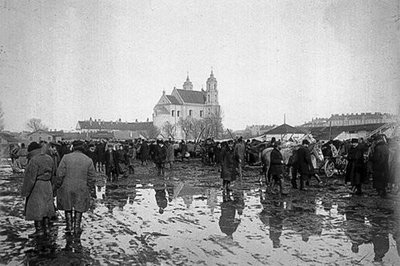 Turgus Lukiškių aikštėje. 1898 m.