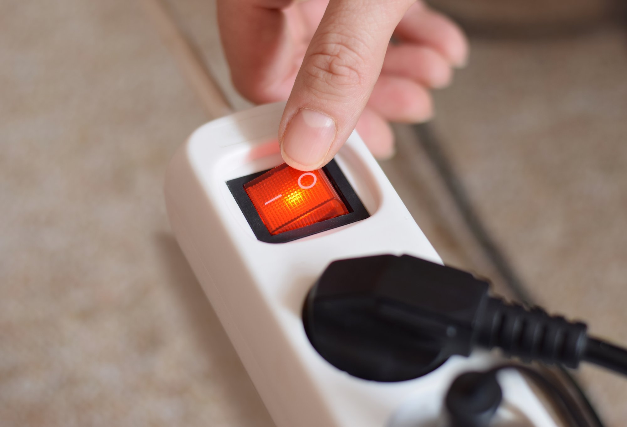 جهاز ترشيد الكهرباء للمنازل