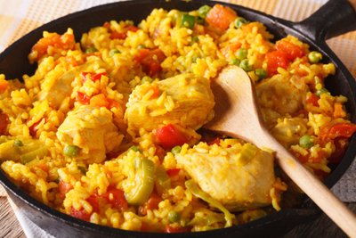  Ispaniška vištienos paella