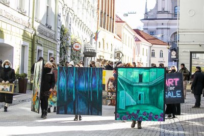 Protesto akcija "Einanti paroda"