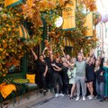 Самое фотографируемое кафе Старого города Вильнюса встречает осень новым дизайном